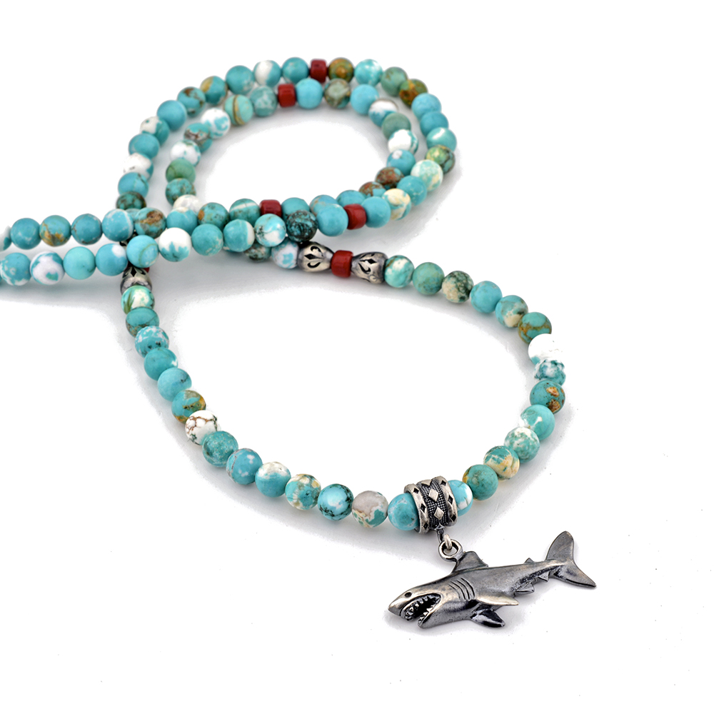 Gümüş Elişi Köpekbalığı Kolye