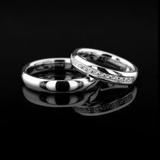 MARSILLE-1 Adet 4.mm Genişlik Mücevher Kalitesinde Parlak Kararmaz Taşlı Kadın Çelik Alyans Yüzük LM-052/Kadın