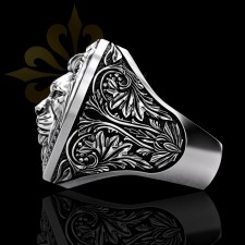 LEON – 925 Ayar Oxitli Aslan Figürlü Gümüş Erkek Yüzük | LMR-317